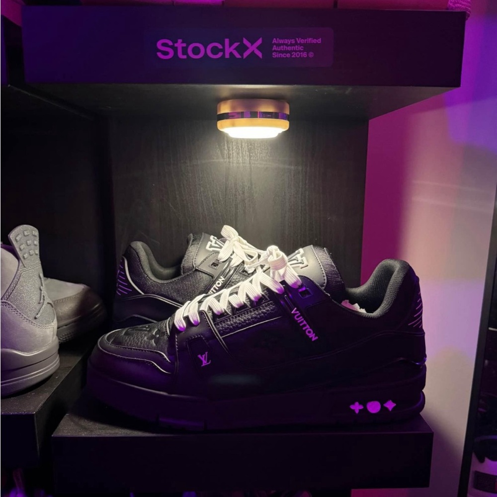 LV Trainers - Picture 3 of 4